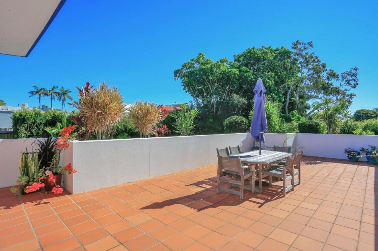 404b Coral Sands Apartment *